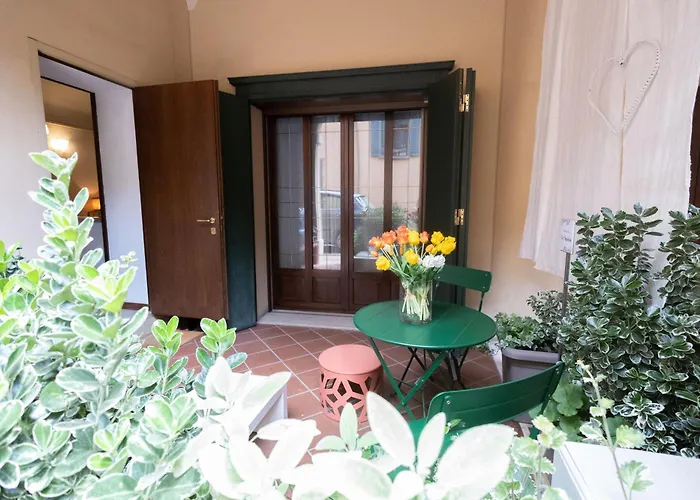 Ca' Spadoni, Centro Storico, Piano Terra, Ingresso Indipendente, Teatro, Parcheggio, Apartamento Imola