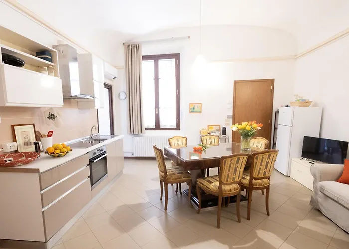 Ca' Spadoni, Centro Storico, Piano Terra, Ingresso Indipendente, Teatro, Parcheggio, Apartamento