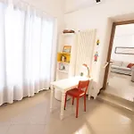 Apartment Ca' Spadoni, Centro Storico, Piano Terra, Ingresso Indipendente, Teatro, Parcheggio, Imola