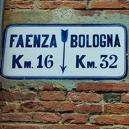 Ca' Spadoni, Centro Storico, Piano Terra, Ingresso Indipendente, Teatro, Parcheggio, 아파트 *