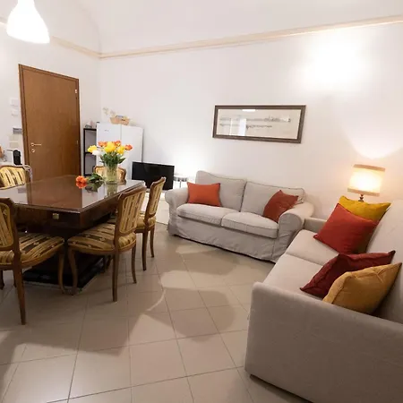 Ca' Spadoni, Centro Storico, Piano Terra, Ingresso Indipendente, Teatro, Parcheggio, 이몰라